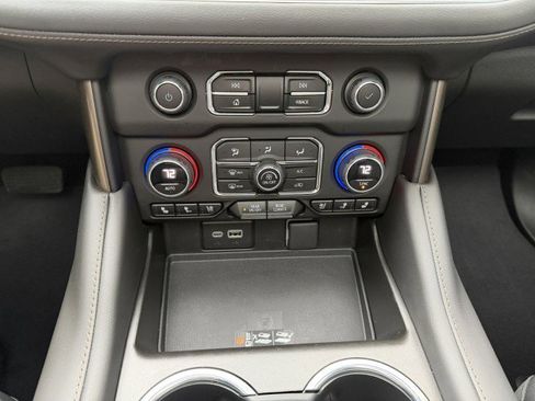 Used 2023 Chevrolet Tahoe High Country image 23