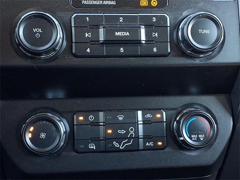 Used 2022 Ford F250 XLT w/ XLT Value Package image 15