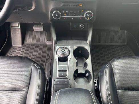 Certified 2020 Ford Escape SEL image 14