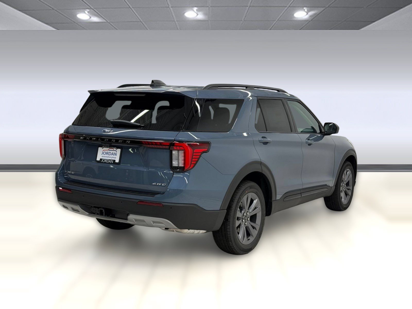 New 2026 Ford Explorer Active w/ Active Comfort Package AWD/4WD image 7