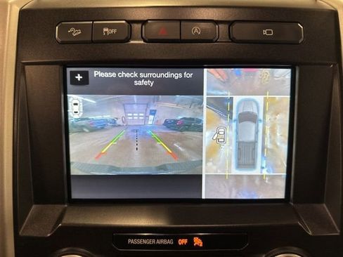 Used 2017 Ford F150 Lariat w/ Equipment Group 502A Luxury AWD/4WD image 16