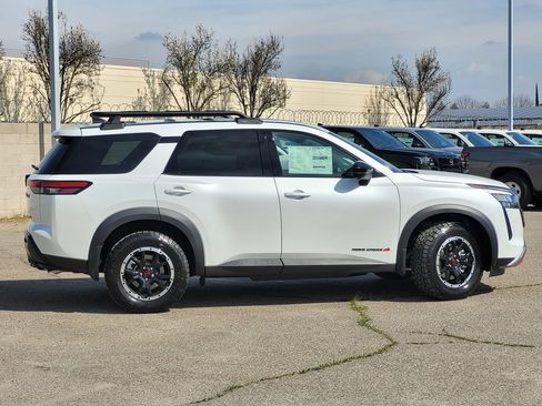 New 2026 Nissan Pathfinder Rock Creek w/ Rock Creek Premium Package image 3