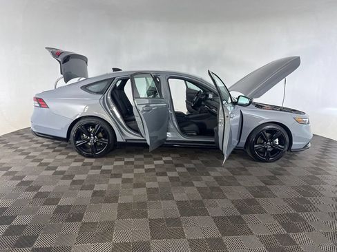 Certified 2025 Honda Accord Sport image 14