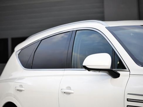 New 2026 Genesis GV80 2.5T Prestige image 3