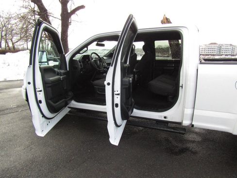 Used 2019 Ford F150 XLT w/ Equipment Group 302A Luxury image 23