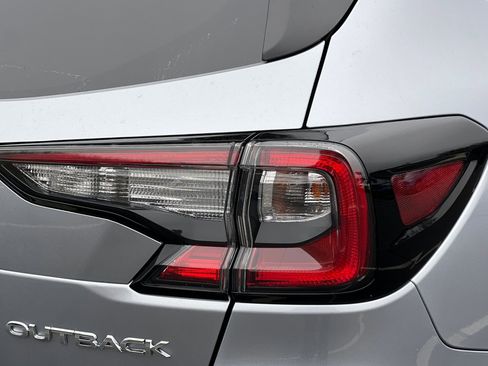 New 2025 Subaru Outback Premium image 31