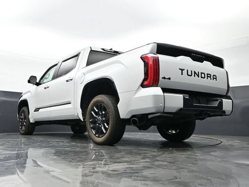 Used 2024 Toyota Tundra Platinum AWD/4WD image 42
