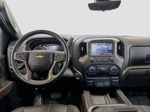 Used 2022 Chevrolet Silverado 3500 High Country AWD/4WD image 15