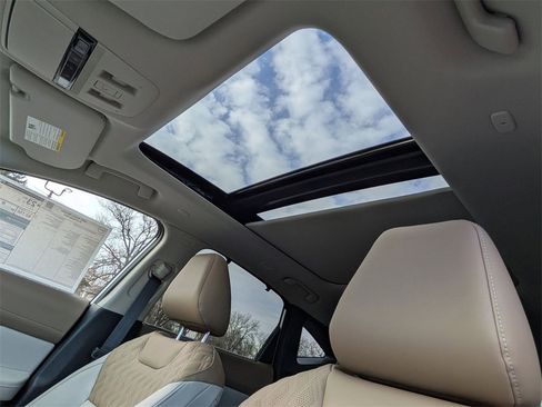 New 2026 Nissan Murano Platinum image 12