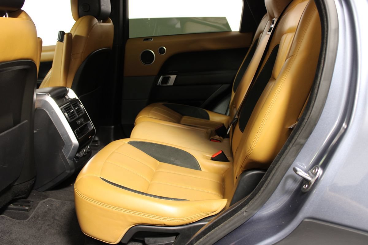 Used 2020 Land Rover Range Rover Sport HSE Dynamic AWD/4WD image 38