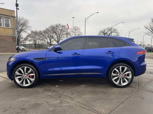 Used 2019 Jaguar F-PACE S image 8