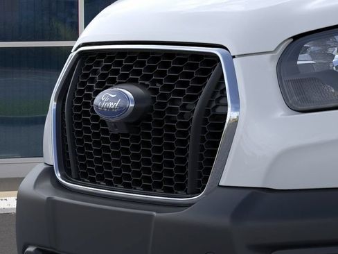 New 2025 Ford Transit 350 148 Low Roof AWD image 39