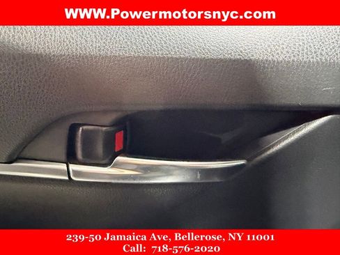 Used 2021 Toyota Camry LE image 36