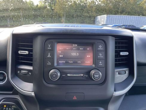 Used 2021 RAM 1500 Big Horn image 25