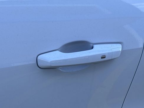 New 2026 Chevrolet Traverse LT w/ Enhanced Driving Package image 13