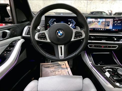 Used 2024 BMW X5 M60i AWD/4WD image 8