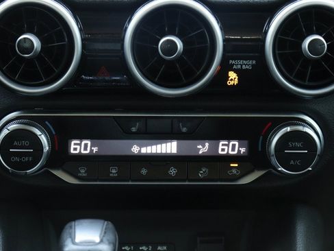 Used 2024 Nissan Sentra SR image 27