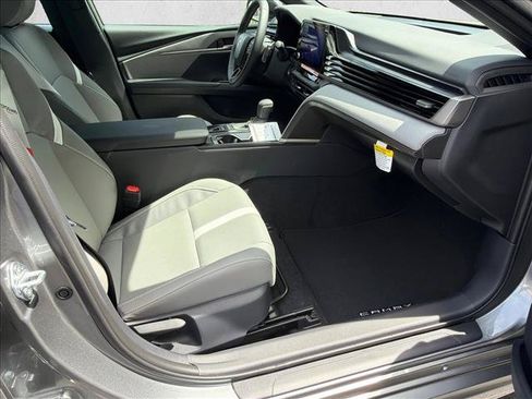 Used 2026 Toyota Camry SE FWD image 13
