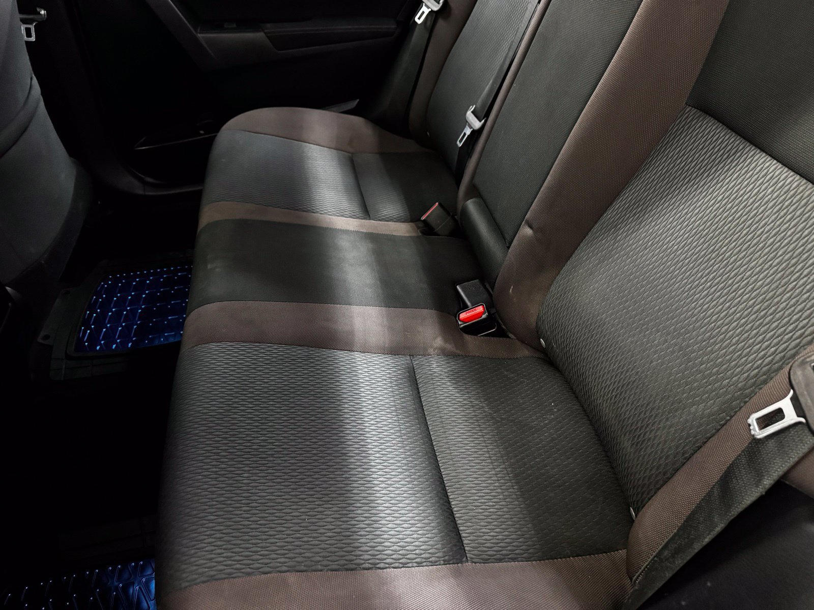 Used 2019 Toyota Corolla LE FWD image 11