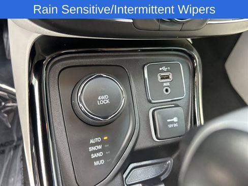 Used 2020 Jeep Compass Limited w/ Advanced Safety Group image 26