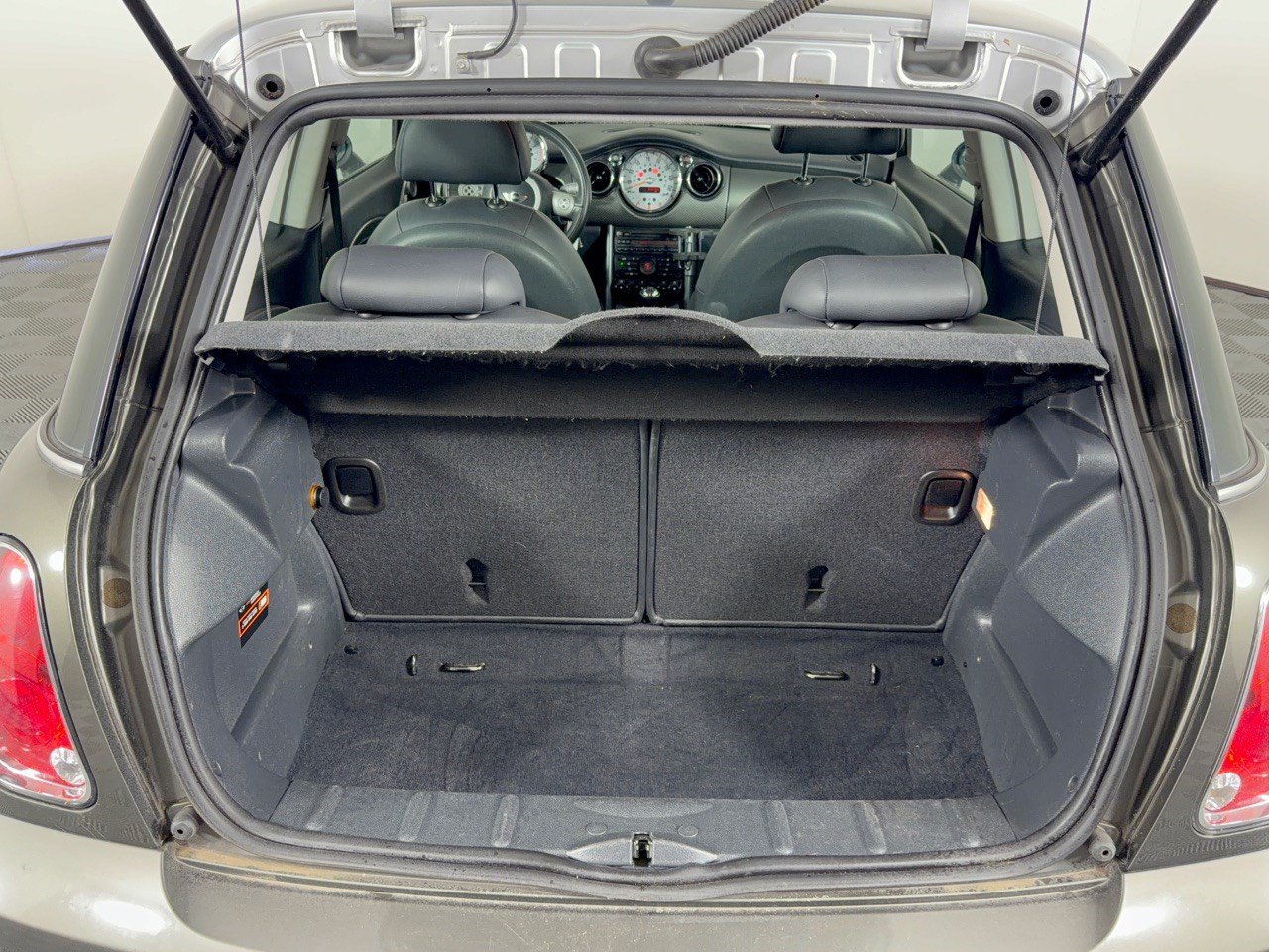 Used 2006 MINI Cooper Hardtop FWD image 27