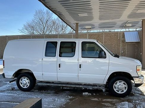 Used 2008 Ford E-250 and Econoline 250 E250 VAN image 4