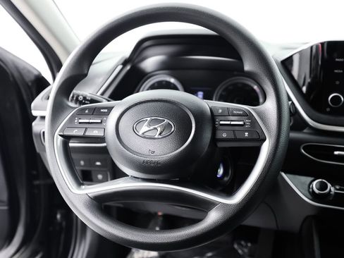 Used 2022 Hyundai Sonata SE image 18