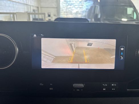 New 2025 Mercedes-Benz Sprinter 2500 image 15