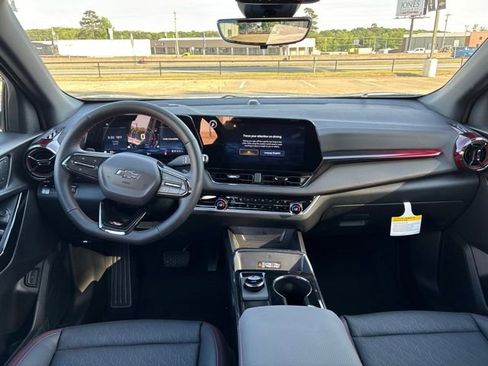 New 2026 Chevrolet Equinox RS FWD image 13