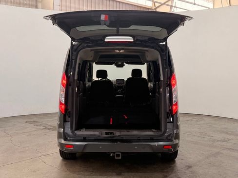 Used 2019 Ford Transit Connect XLT w/ Trailer Tow Package FWD image 12