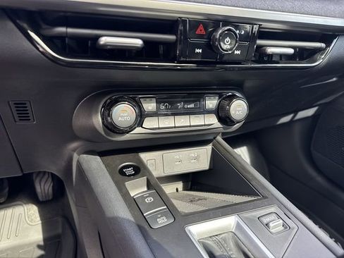 New 2026 Nissan Kicks SV w/ SV Premium Package image 21