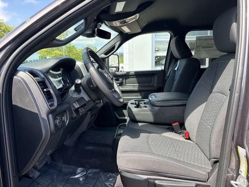 New 2026 RAM 2500 Tradesman AWD/4WD image 10