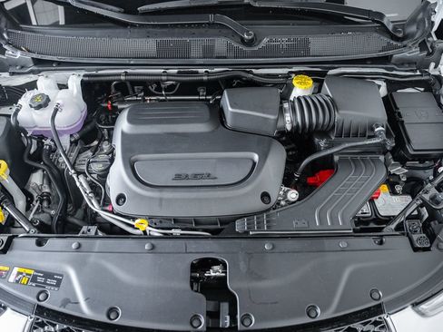 New 2026 Chrysler Pacifica Select image 19