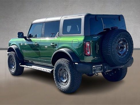 New 2025 Ford Bronco Outer Banks w/ Sasquatch Package image 3