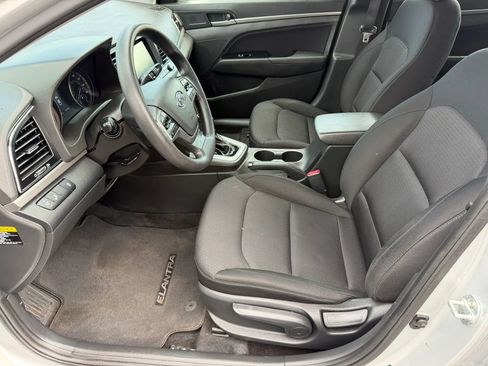 Used 2018 Hyundai Elantra SEL FWD image 9