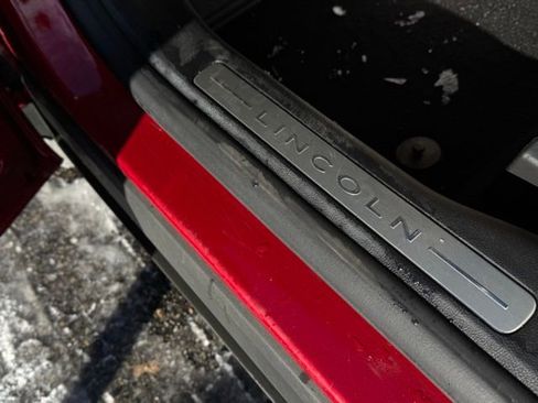 Certified 2021 Lincoln Corsair AWD w/ Equipment Group 101A image 21