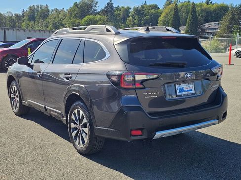 Used 2024 Subaru Outback Touring XT AWD/4WD image 7