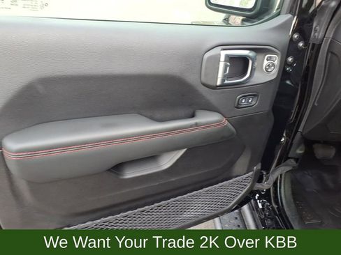 Used 2025 Jeep Wrangler Unlimited Rubicon image 10