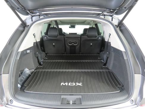 Used 2026 Acura MDX w/ Technology Package FWD image 29