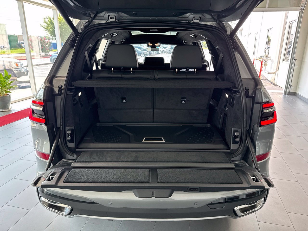 New 2026 BMW X7 xDrive40i w/ Executive Package AWD/4WD image 9