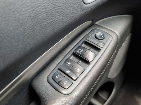 Used 2019 Dodge Durango SXT w/ 3rd Row Seating Group RWD image 14