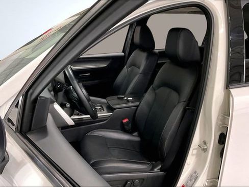 Used 2024 MAZDA CX-90 Plug-In Hybrid w/ Preferred AWD/4WD image 25