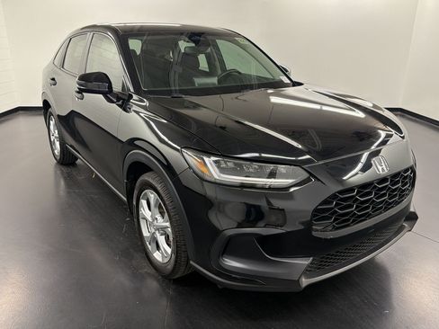 Certified 2024 Honda HR-V LX image 7