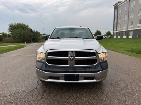 Used 2018 RAM 1500 Express RWD image 11