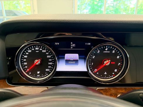 Used 2018 Mercedes-Benz E 300 image 31