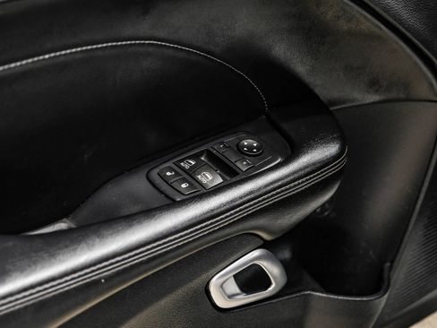 Used 2017 Dodge Challenger R/T Scat Pack RWD image 46