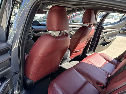 Used 2024 MAZDA MAZDA3 s image 35