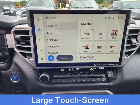 Used 2024 Toyota Sequoia Limited image 17