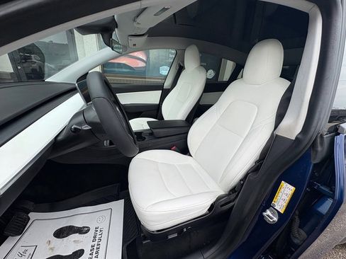 Used 2021 Tesla Model Y Long Range AWD/4WD image 10