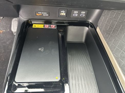 New 2026 Toyota Camry XLE AWD/4WD image 27